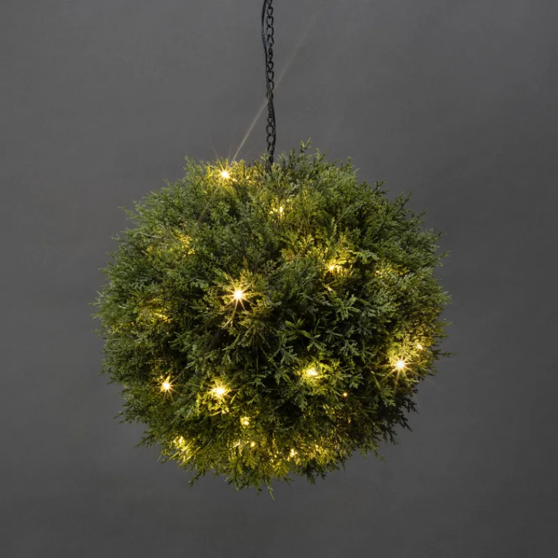 havupallo-led-valolla-TpWuKIII-0.webp Kotikulta Koristevalot-Havupallo LED-valolla