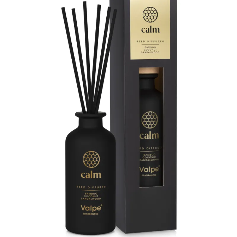 huonetuoksu-valpe-calm-FWURTSjn-0.webp Valpe Kynttilänjalat Ja Kynttilät-Huonetuoksu Calm