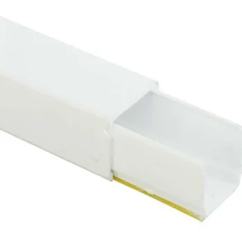 Famatel Kaapelit-Johtokouru 12 X 12 Mm 2 M Tarra