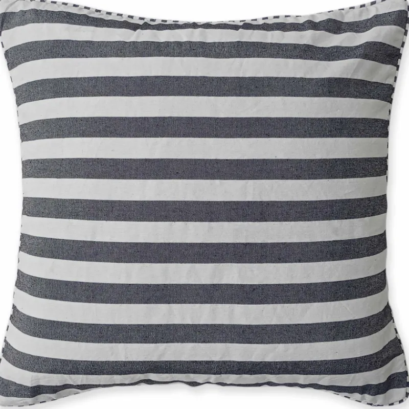 koristetyyny-kotikulta-45-x-45-ttTwhvys-0.webp Kotikulta Sisustustyynyt Ja Huovat-Koristetyyny 45 X 45 Cm Sona Musta