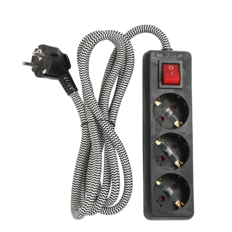 maadoitettu-jatkojohto-kytkin-YwmVUuFs-0.webp Airam Jatkojohdot-Maadoitettu Jatkojohto + Kytkin 3-osaa, Tekstiilijohto 2 M, Mustat Päät