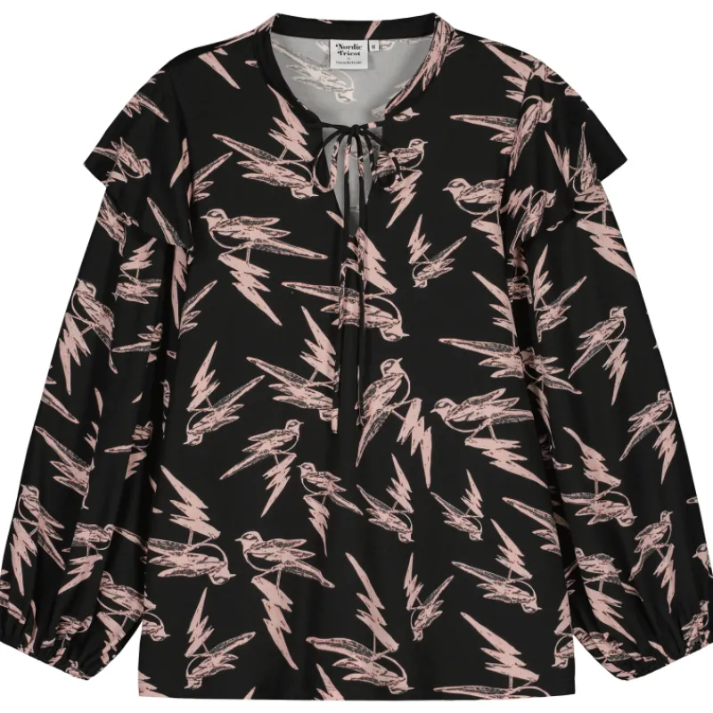 naisten-trikoopaita-nordic-tri-SgoncUMB-0.webp Nordic Tricot By Ivana Helsinki Naisten Paidat^Naisten Trikoopaita Nordic Tricot Kareniina