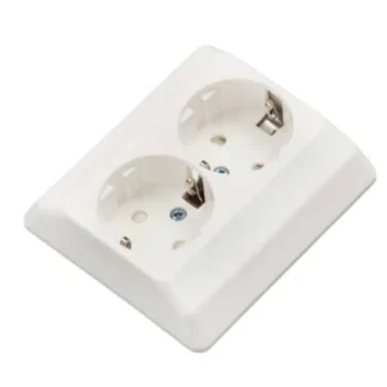 Harju Sähköasennustarvikkeet-Pistorasia 2-osaa Maadoitettu Uppo