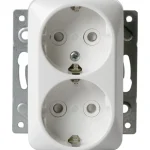 Abb Sähköasennustarvikkeet-Pistorasia Jussi 2-osainen Uppo Maadoitettu KL302EUC