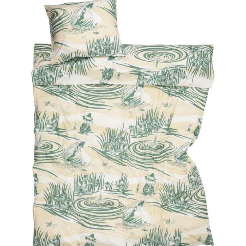 pussilakanasetti-moomin-arabia-WKdgCxYZ-0.webp Moomin Arabia Vuodevaatteet-Pussilakanasetti 150 X 210 Cm Rantapäivä