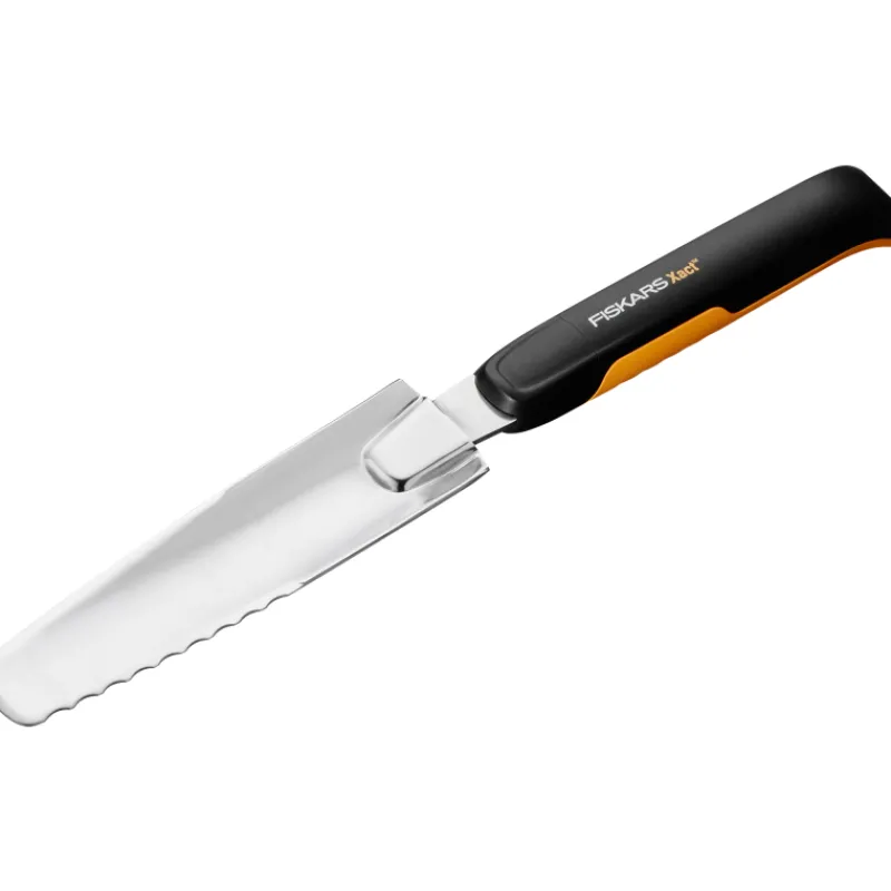 rikkaruohorauta-fiskars-xact-QKKMDOOF-0.webp Fiskars Istutustyökalut-Rikkaruohorauta Xact